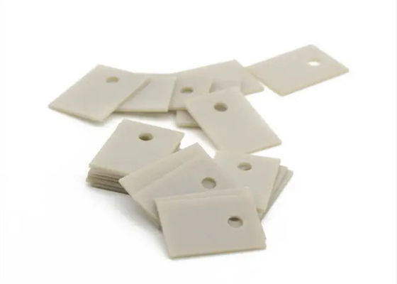 品質  SIO2 Ceramic Heat Sink Electrical Insulation Non Electrically Conductive 工場