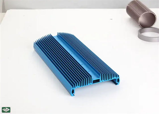 強度 挤出されたアルミニウム囲みプロファイル オーダーメイド CNC アルミニウム挤出