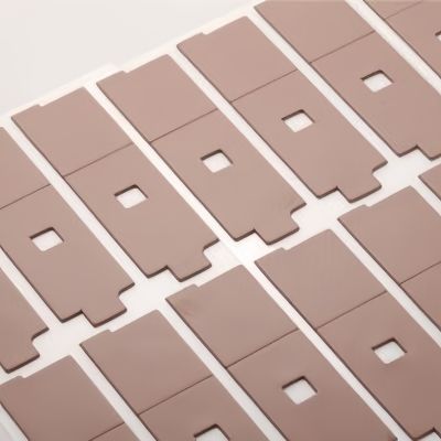 高容量抵抗性 選択可能な密度3.0±0.5 G/cm3のカスタムCPU熱パッド