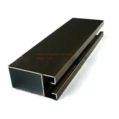 精密アルミニウムエクストルーションプロフィール 材木色仕上げと産業用アプリケーションのためのOEM&ODMカスタマイズ